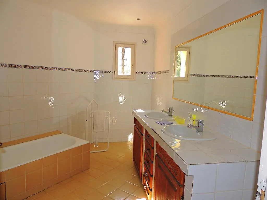 Terre De Sel Villa Grimaud 0*,
